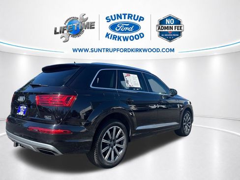 Used 2018 Audi Q7 3.0T Prestige AWD/4WD image 6