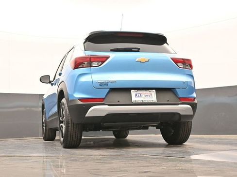 New 2026 Chevrolet TrailBlazer LT w/ Convenience Package FWD image 46