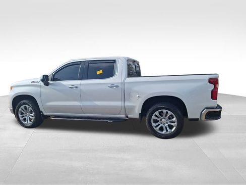 Used 2025 Chevrolet Silverado 1500 LTZ w/ LTZ Premium Package image 13