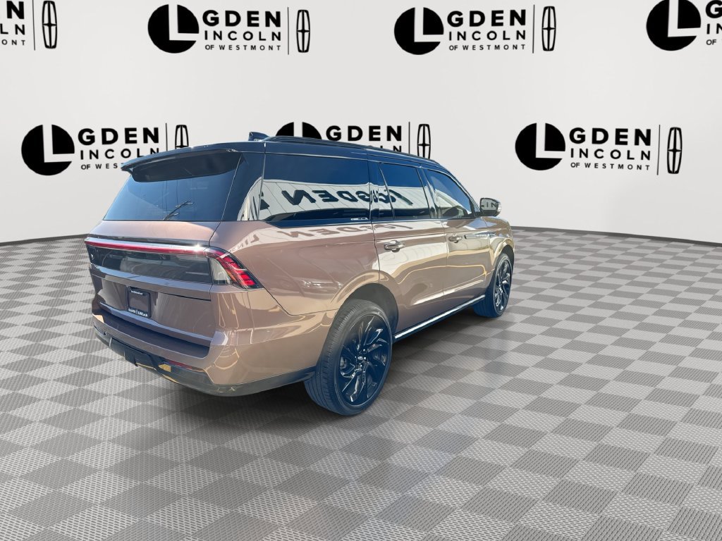 Certified 2026 Lincoln Navigator Black Label AWD/4WD image 8
