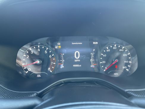 Used 2024 Jeep Compass Latitude w/ Altitude Special Edition image 20