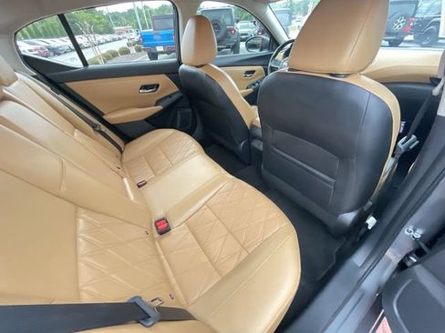 Used 2023 Nissan Sentra SV w/ SV Premium Package FWD image 33