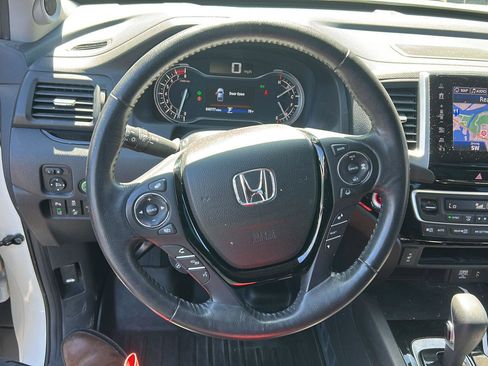 Used 2019 Honda Ridgeline RTL-E image 13