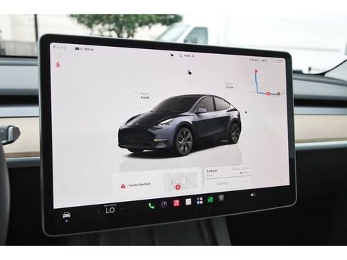 Used 2025 Tesla Model Y Long Range RWD image 21