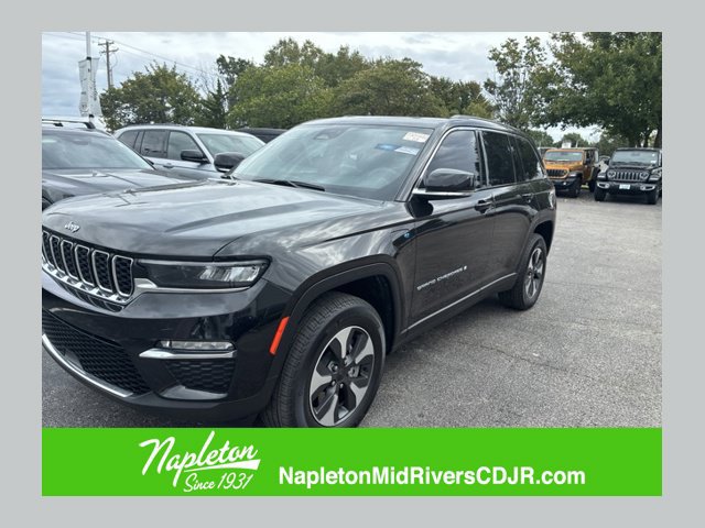 Used 2022 Jeep Grand Cherokee Limited 4xe AWD/4WD image 1