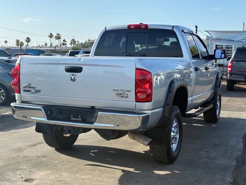 Used 2009 Dodge Ram 2500 Truck SLT w/ Popular Equipment Group AWD/4WD image 8