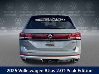 New 2025 Volkswagen Atlas Peak Edition SE video 4