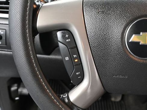 Used 2012 Chevrolet Avalanche LT w/ All-Star Edition AWD/4WD image 27