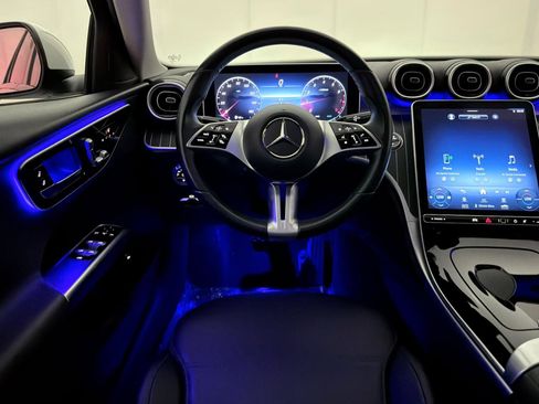 Used 2023 Mercedes-Benz C 300 4MATIC Sedan image 31
