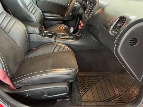 Used 2022 Dodge Charger SRT Hellcat w/ Harman/Kardon Audio Group image 30