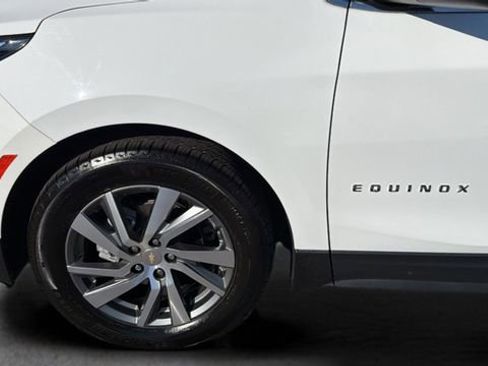 Used 2022 Chevrolet Equinox LT FWD image 35