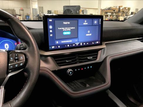 Certified 2025 Ford Explorer ST-Line w/ Premium Package image 6