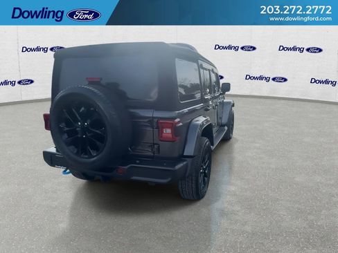 Used 2022 Jeep Wrangler Unlimited Sahara w/ Cold Weather Group image 2