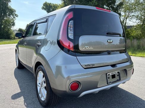 Used 2019 Kia Soul + w/ Audio Package FWD image 3