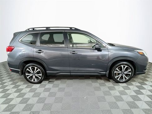 Used 2023 Subaru Forester Limited AWD/4WD image 11