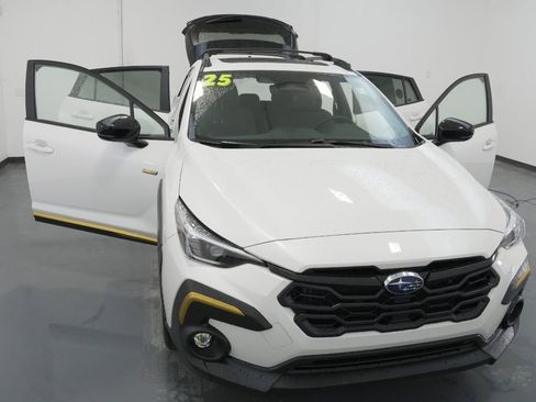 Used 2025 Subaru Crosstrek 2.5i Sport image 38