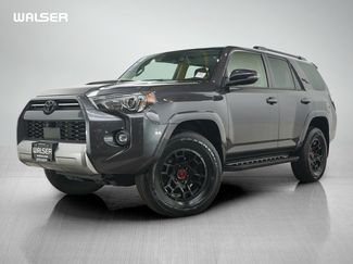 Used 2022 Toyota 4Runner TRD Off-Road Premium w/ TRD Black Wheel Package (TMS) AWD/4WD video 1