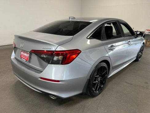 Used 2023 Honda Civic Sport image 3