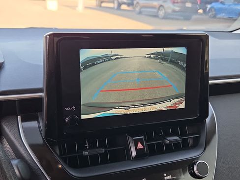 Certified 2025 Toyota Corolla LE FWD image 25