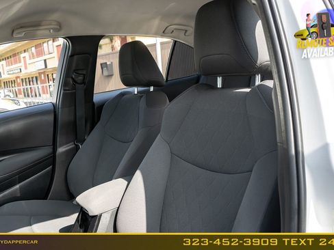 Used 2022 Toyota Corolla LE FWD image 11