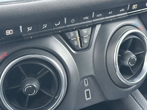 Certified 2021 Chevrolet Blazer LT image 31