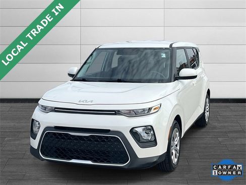 Used 2022 Kia Soul LX image 7