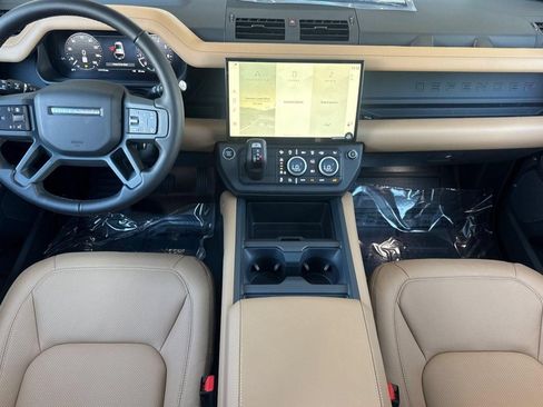 New 2026 Land Rover Defender 110 S AWD/4WD image 15