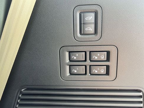 New 2025 Nissan Armada Platinum Reserve AWD/4WD image 28