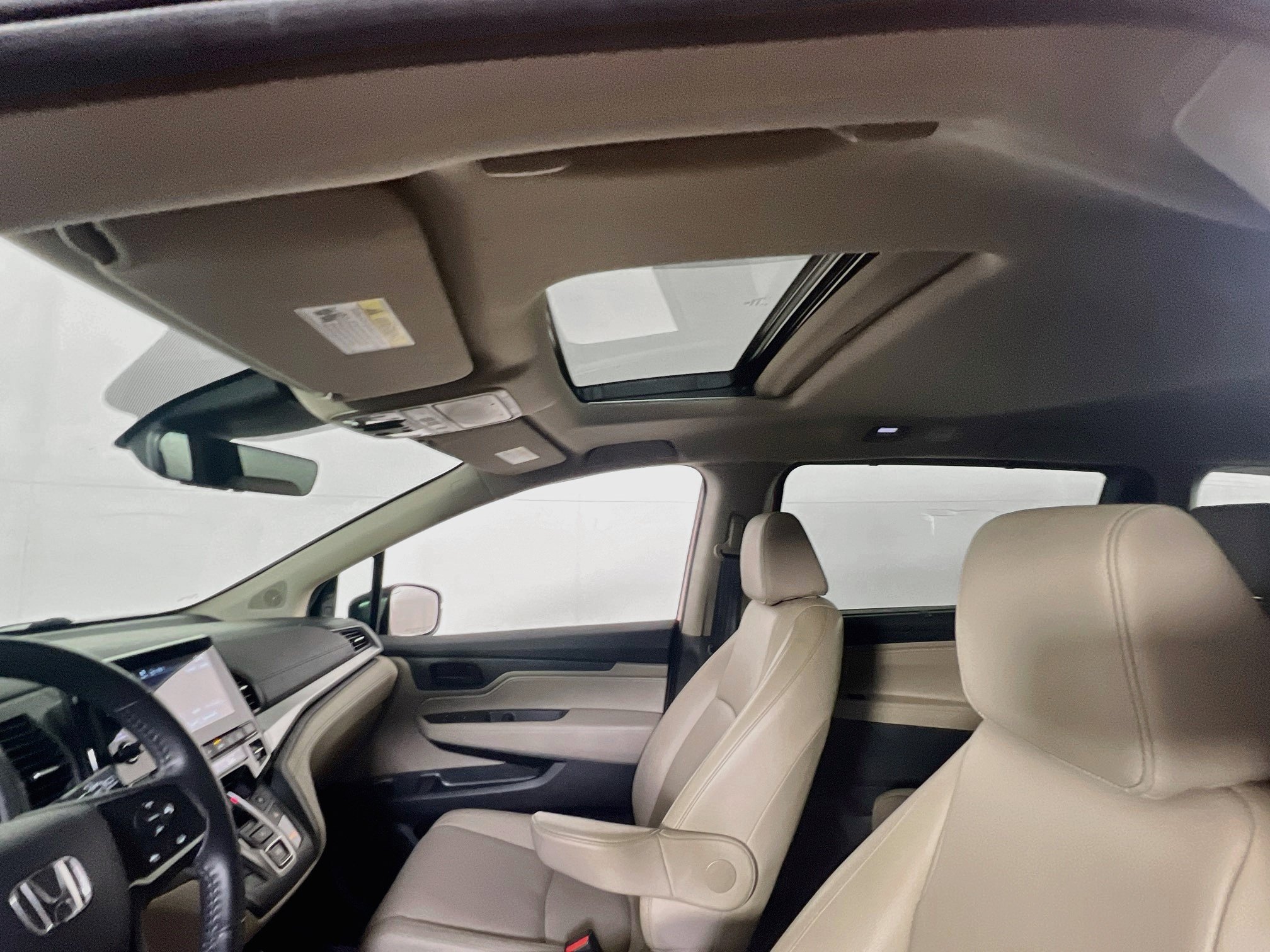 Used 2023 Honda Odyssey EX-L image 21