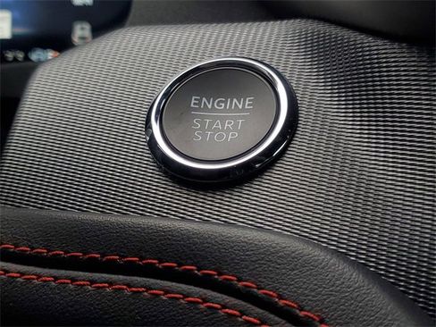 Used 2025 Ford Explorer ST image 22