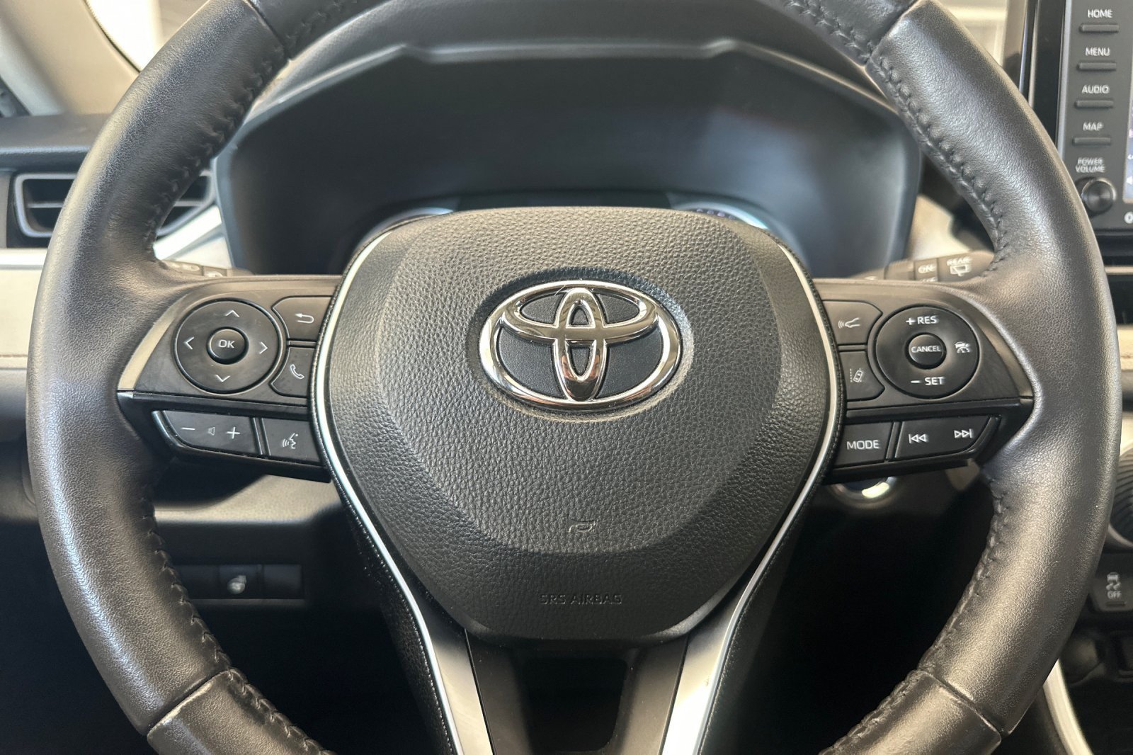 Certified 2021 Toyota RAV4 XLE w/ XLE Grade Weather Package AWD/4WD image 22