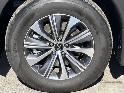 Certified 2026 INFINITI QX60 Pure w/ Cargo Package FWD image 8