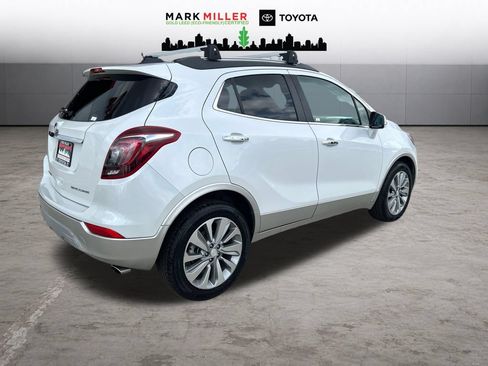 Used 2018 Buick Encore Preferred w/ LPO, Road Trip Package FWD image 5