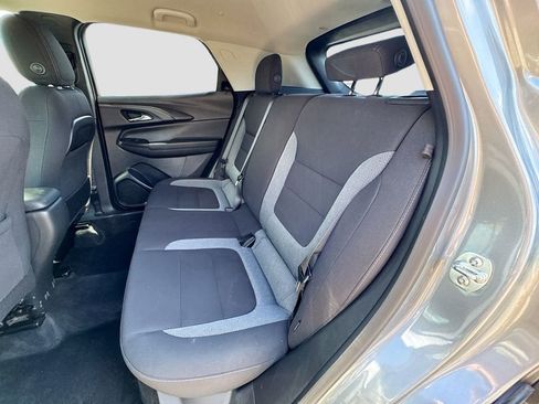 Used 2025 Chevrolet TrailBlazer LT image 22