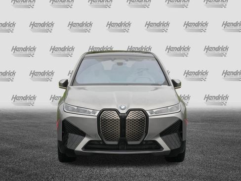 Used 2024 BMW iX xDrive50 w/ Premium Package AWD/4WD image 3
