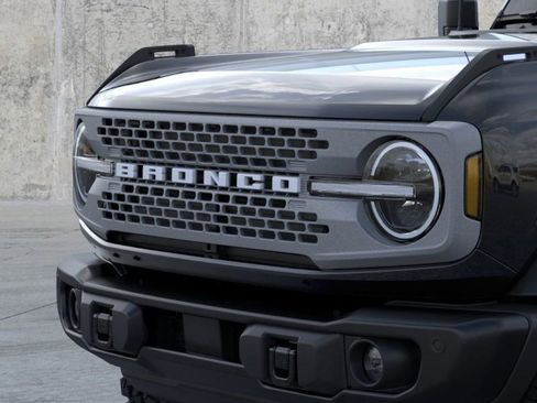 New 2026 Ford Bronco Badlands image 19