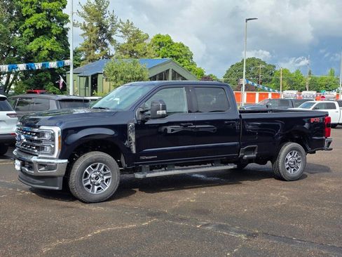New 2025 Ford F350 Lariat w/ FX4 Off-Road Package image 26