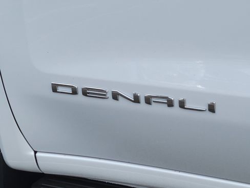 New 2026 GMC Sierra 1500 Denali image 11