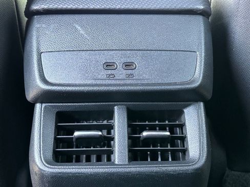 Used 2025 Chevrolet Equinox LT AWD/4WD image 22