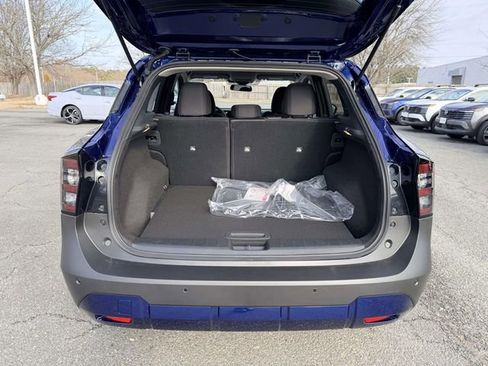 New 2026 Nissan Kicks SV image 12