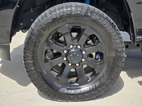 Used 2022 RAM 2500 Lone Star w/ Night Edition AWD/4WD image 13