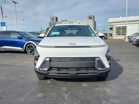 New 2026 Hyundai Kona SE AWD/4WD image 8