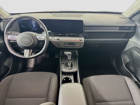 Certified 2025 Hyundai Kona SEL FWD image 36