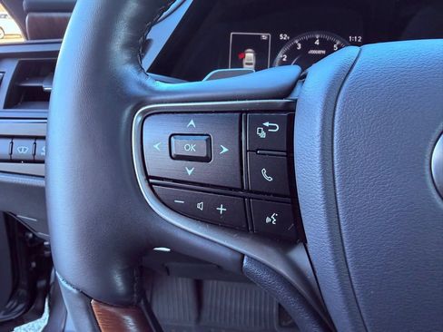 Certified 2024 Lexus ES 350 Ultra Luxury image 23