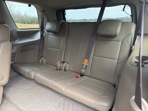 Used 2017 Chevrolet Tahoe LT image 13