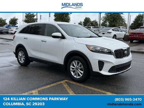 Used 2019 Kia Sorento FWD image 1
