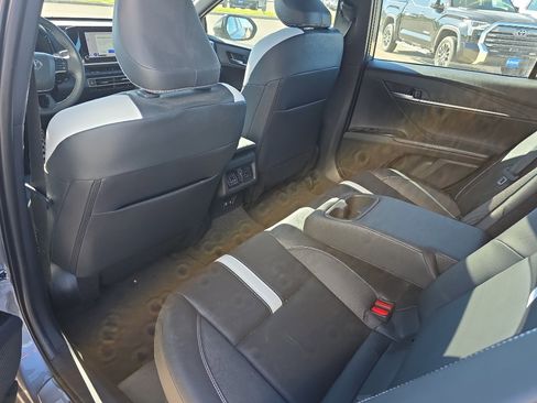 Certified 2025 Toyota Camry SE w/ Convenience Package FWD image 15