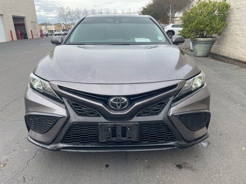 Certified 2023 Toyota Camry SE image 2