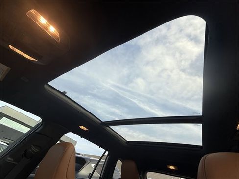 Used 2023 Toyota Highlander Platinum image 21