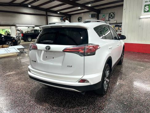 Used 2016 Toyota RAV4 XLE image 4